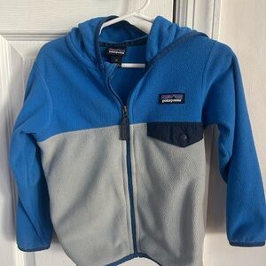 Patagonia Kids Two-Tone Blue and Gray Hoodie